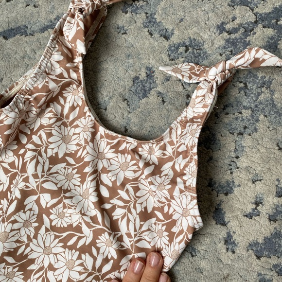 RYLEE & CRU Floral Beige Swimsuit - Picture 3 of 5